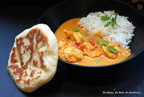 Curry de scampis et cheese naans