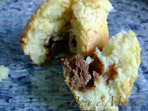 Muffin à la noix de coco coeur chocolat au lait