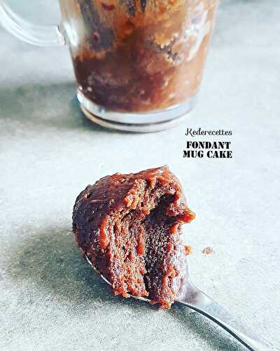 Mug cake fondant chocolat