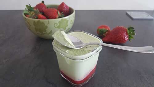 Yaourt  fraises, mascarpone et basilic à la Multidélices