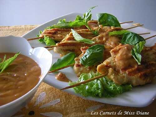 Parfums d'Asie, troisième partie - Brochettes de poulet grillées style Thaï et sauce Satay, sans gluten et sans lactose