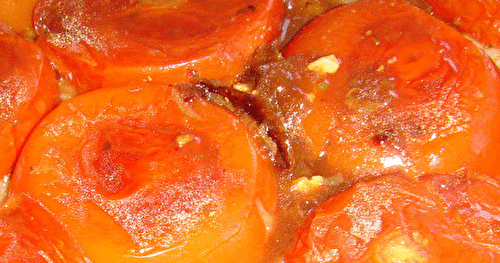 Tatin de tomates en feuilles de brick