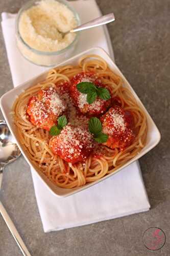 Les Spaghetti boulettes (spaghetti con le polpette – Spaghetti meat bowls)