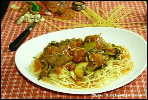 Boulettes de Veau aux champignons et poivrons sauce Courgettes et Tomates & Spaghettis