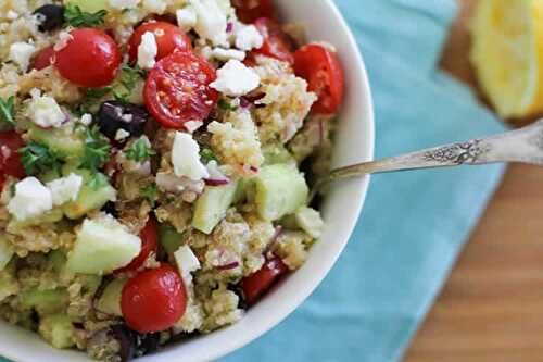 Salade quinoa grecque au thermomix - un délice de la méditerranée.