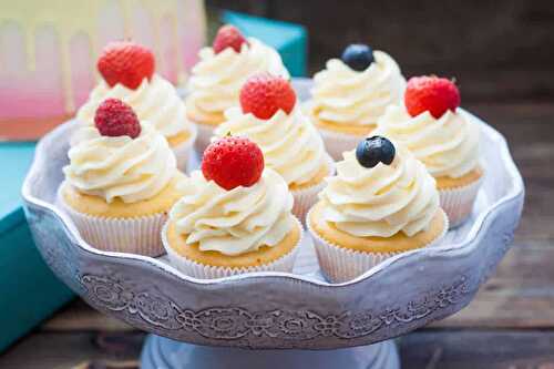 Cupcakes à la vanille moelleux et savoureux : la recette facile et rapide !