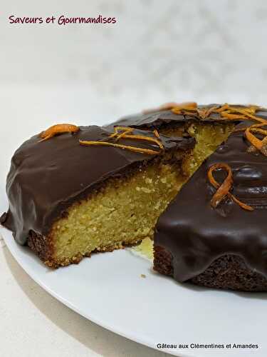    Gâteau aux clémentines et aux amandes d'Ottolenghi. Clementine & almond syrup cake