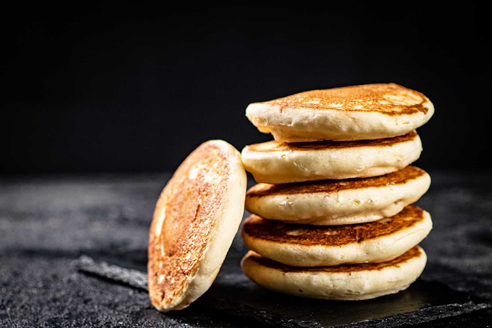 Les pancakes à 2 ingrédients (sans farine, ni beurre, ni lait)
