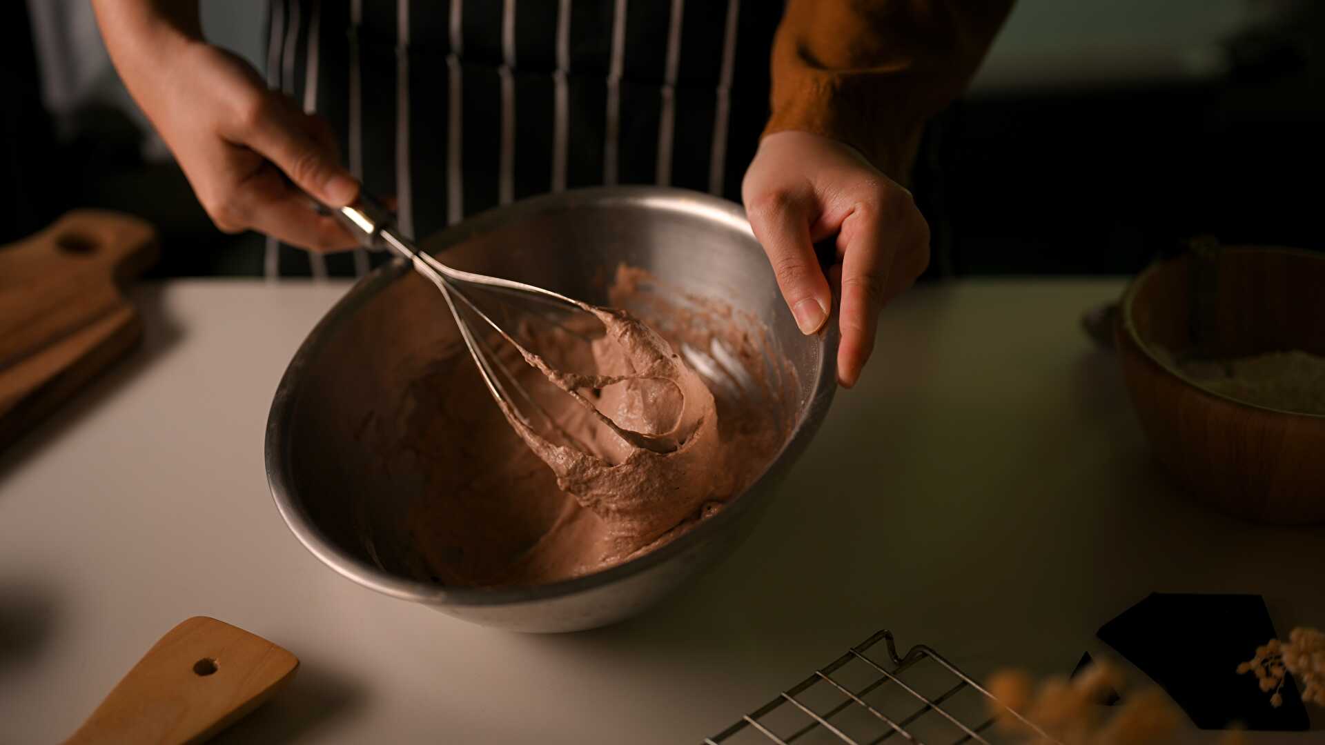 La mousse au chocolat parfaite : nos 5 astuces pour la réussir à coup sûr