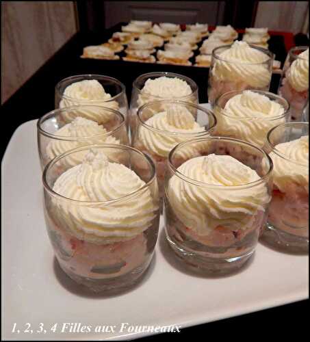 Verrines tartare de poisson et chantilly au citron