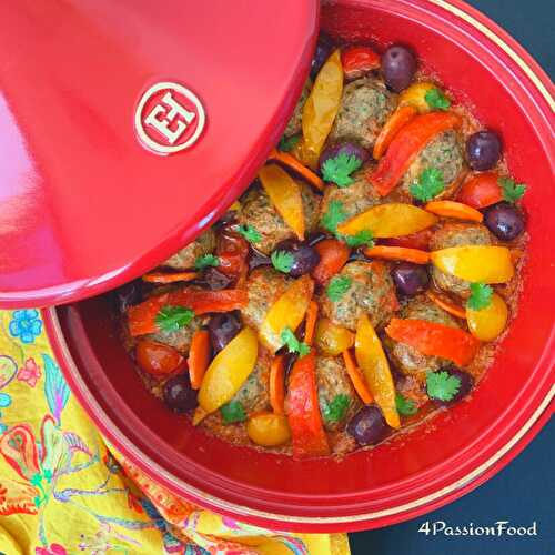 Tajine de boulettes de sardines à l’aubergine grillée.