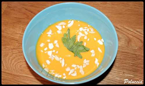 Velouté de carottes au curcuma