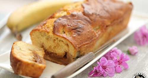 Cake bananes coulis de caramel au beurre salé en vidéo