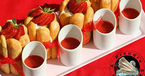 Charlottes aux fraises individuelles