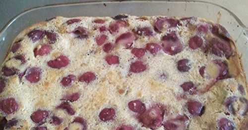 Clafoutis diététique aux cerises, lait de soja et amande