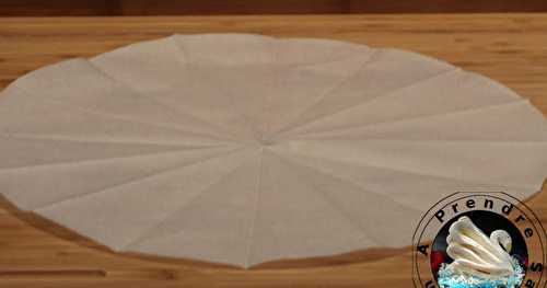 Comment faire un rond en papier cuisson (pas à pas en photos)