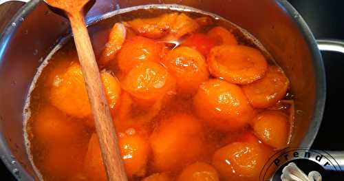 Compote d'abricots à la vanille