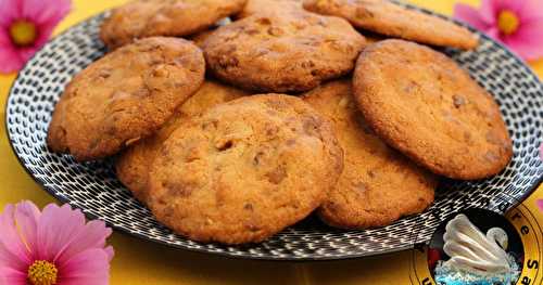 Cookies aux pépites de chocolat et aux noix