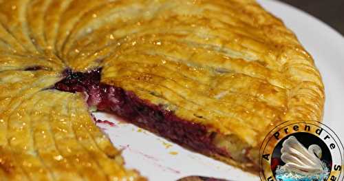 Galette des rois frangipane et fruits rouges