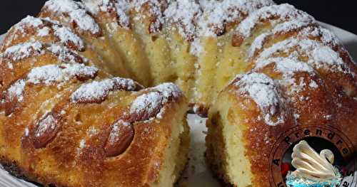 Kougelhof alsacien au sirop d'amandes parfumé à la fleur d'oranger (pas à pas en photos)