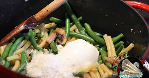 One pan pasta alla parma