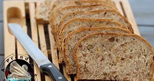 Pain de campagne aux noix à la machine