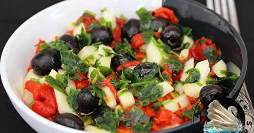 Salade au concombre et olives