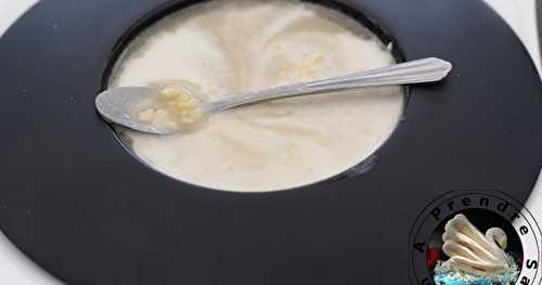 Soupe d'endives aux amandes