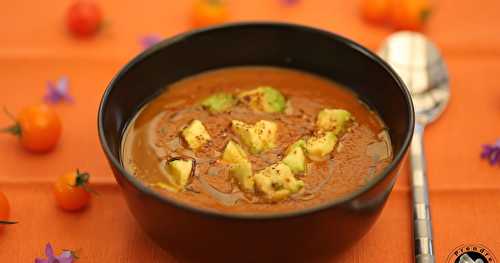 Soupe tomates avocats