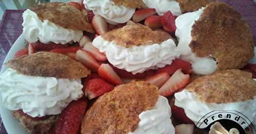 Tartes aux fraises individuelles à l'américaine