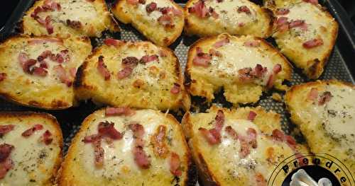 Tartines de pain de campagne grillées 