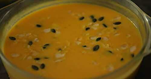 Soupe carottes amandes aux graines de courge 