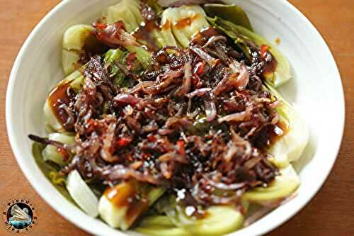 Bok Choy aux échalotes et au piment 