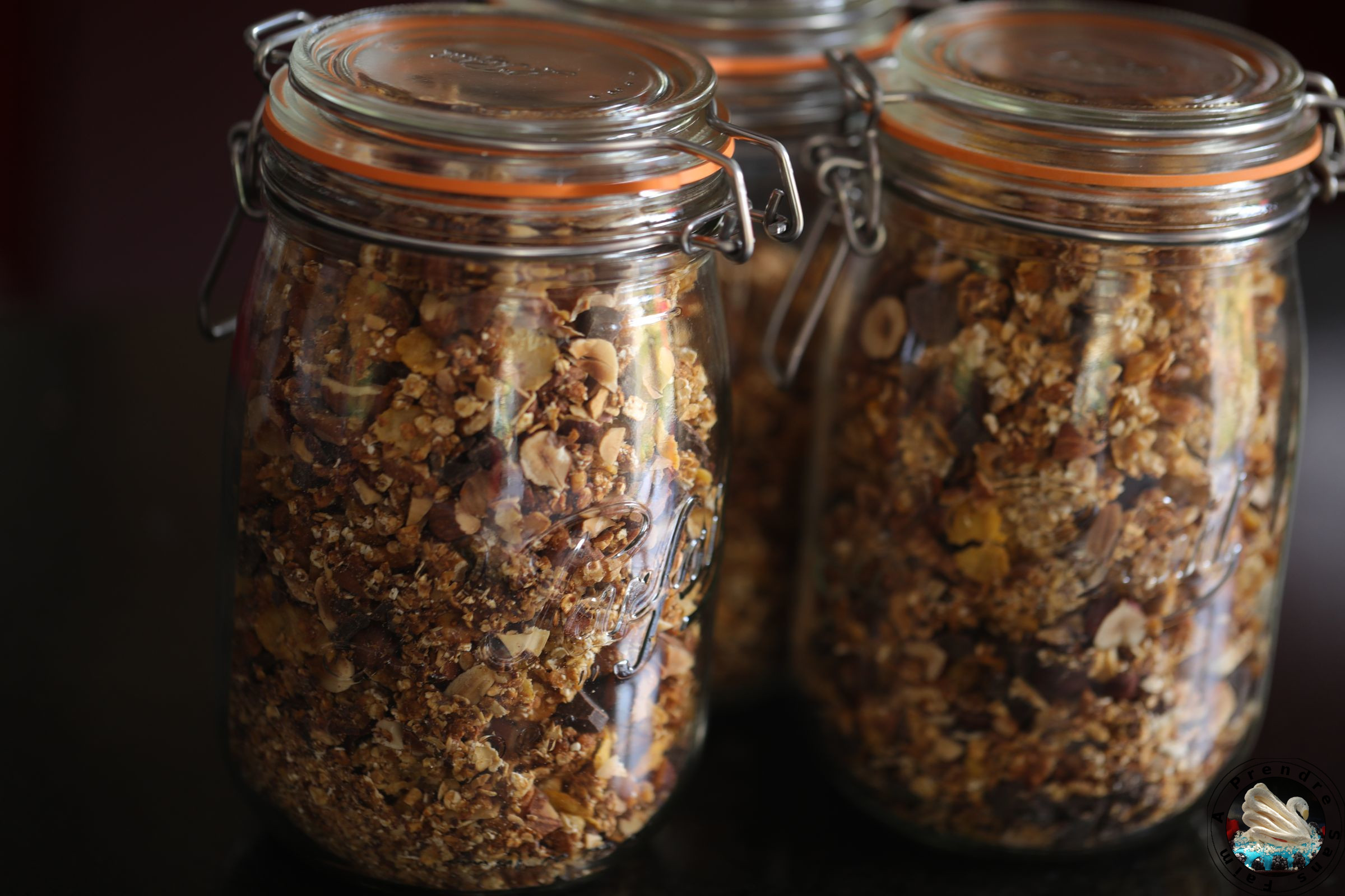 Muesli croustillant sans sucre aux fruits secs et flocons de maïs 