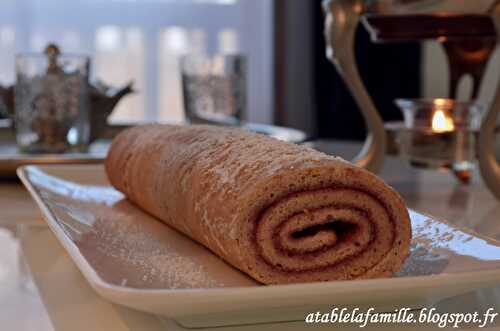 Gâteau roulé à la confiture