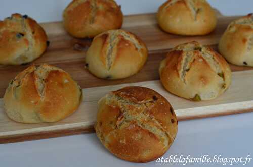 Petits pains aux olives