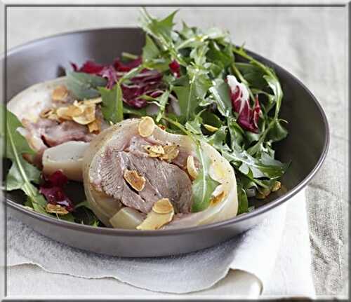 Salade de Tête de Veau Tiède aux Pissenlits et Amandes Grillées