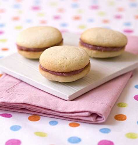 Whoopie Pies à la Rhubarbe et au Chocolat Blanc