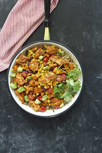 Poêlée de légumes, quinoa et mini bouchées de poulet Mexican chili