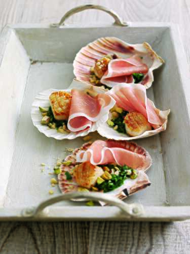 Coquilles Saint-Jacques poêlées, sauce Gremolata accompagnée de...