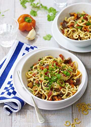 Spaghetti courts aux aubergines et chorizo