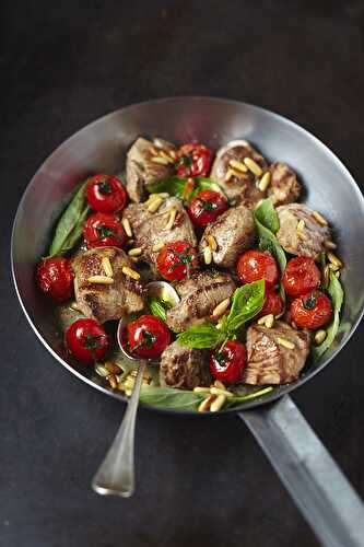 Poêlée d’agneau aux tomates cerise et au basilic