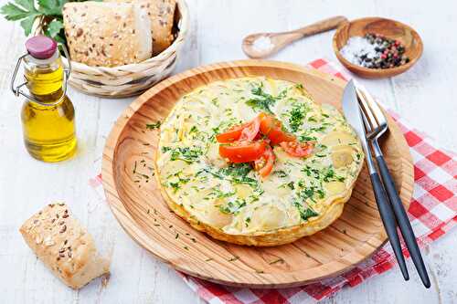 Tortilla aux pommes de terre avec un cœur fondant de Mozzarella