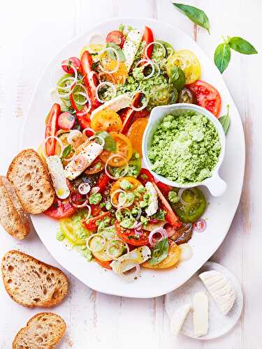 Salade de tomates et son granité chèvre-basilic