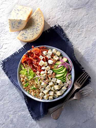Salad’Bowls : boulghour, batavia, avocat, fourme de Montbrison et jambon cru du Forez