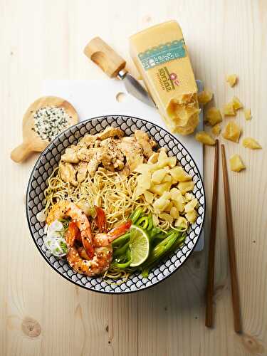 One Pot Pasta Noodle façon asiatique, poulet, crevettes et Sbrinz AOP