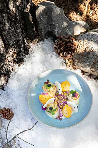 Les noix de Saint-Jacques, choux-fleurs en textures et sauce grenobloise