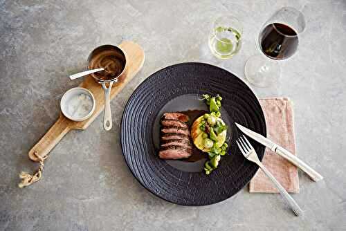 Filet de bœuf Hereford rôti et sa sauce au vin rouge