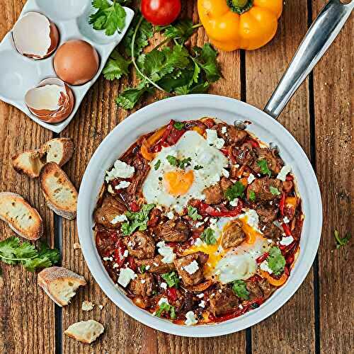 Shakshuka à l’épaule d’agneau grillée