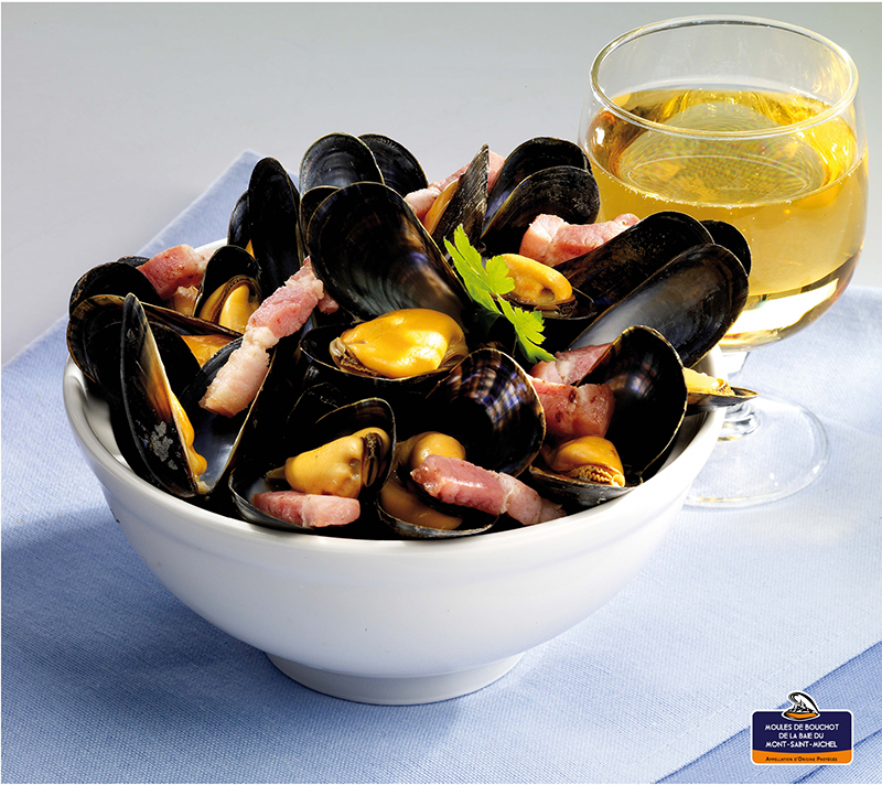 Moules de bouchot de la Baie du Mont-Saint-Michel au cidre et lardons